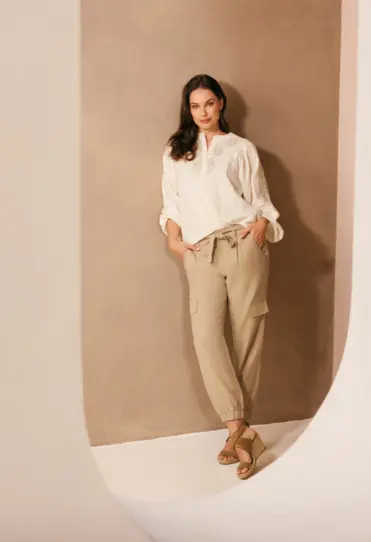 Ajourblouse en Cargo Broek