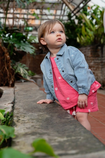 Bakkaboe Zomerse Bloemenlook met Mousseline Set en Jeans Jasje