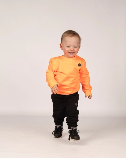 FLINQ baby jongens look met sweater en joggingbroek 