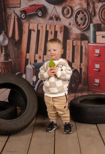 FLINQ baby jongens look met sweater Fons en joggingbroek