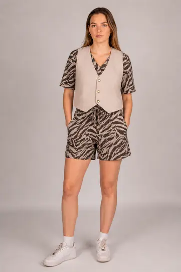 Lizzi Lou Animal Chic Set