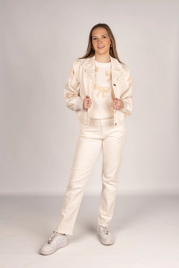 Lizzi Lou Dameslook: Speelse Breisels & Strass Details 