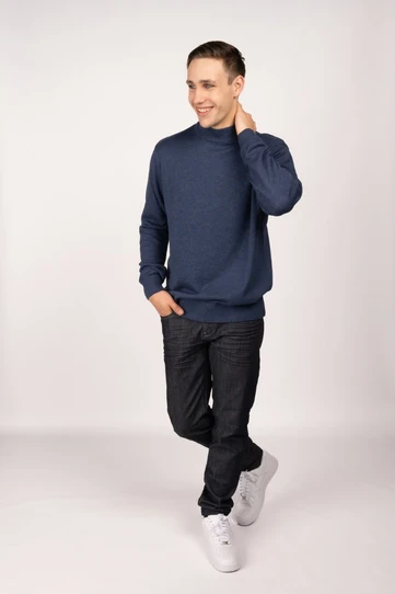 Refusion Turtle Neck Men Look 