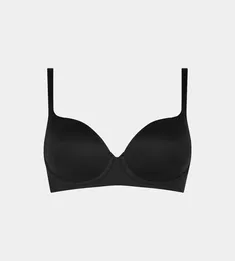 Triumph Body Make-up Soft Touch WP EX